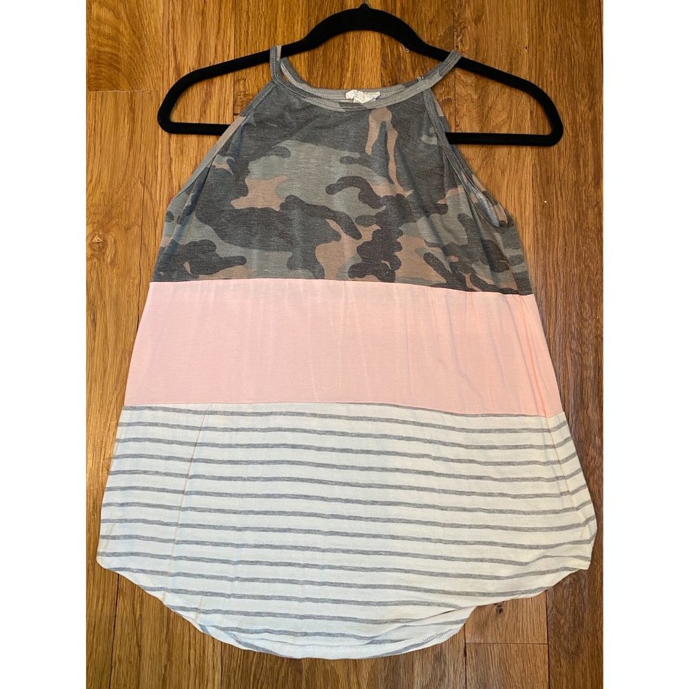 Camo Pink Stripes Tank Size M